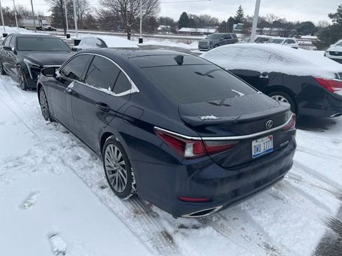 Used 2025 Lexus ES 350 Ultra Luxury w/ Accessory Package (Z1) FWD image 4