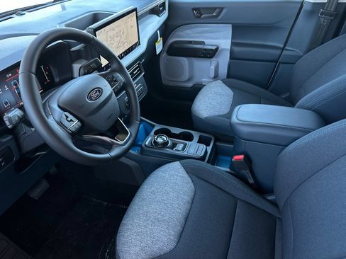 New 2026 Ford Maverick XLT w/ XLT Luxury Package FWD image 9