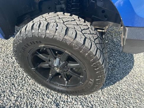 Used 2016 Ford F150 XLT AWD/4WD image 9