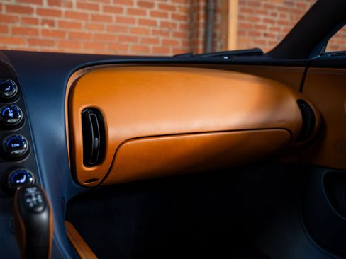 Used 2023 Bugatti Chiron AWD/4WD image 23