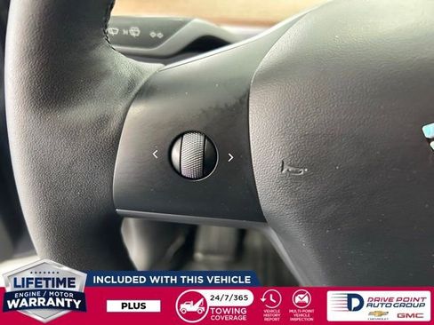 Used 2022 Tesla Model Y Long Range image 15