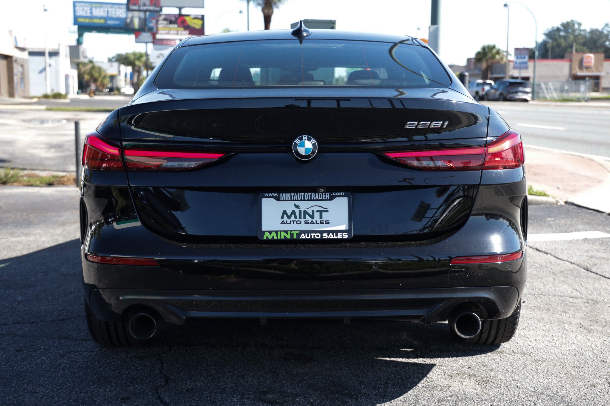 Used 2022 BMW 228i Gran Coupe w/ Convenience Package FWD image 11