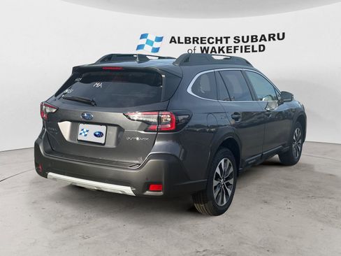 New 2025 Subaru Outback Limited image 5