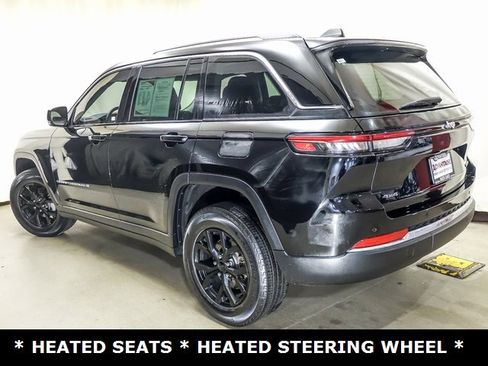 Used 2022 Jeep Grand Cherokee Limited image 5