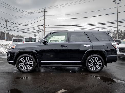 Used 2024 Toyota 4Runner Limited image 3