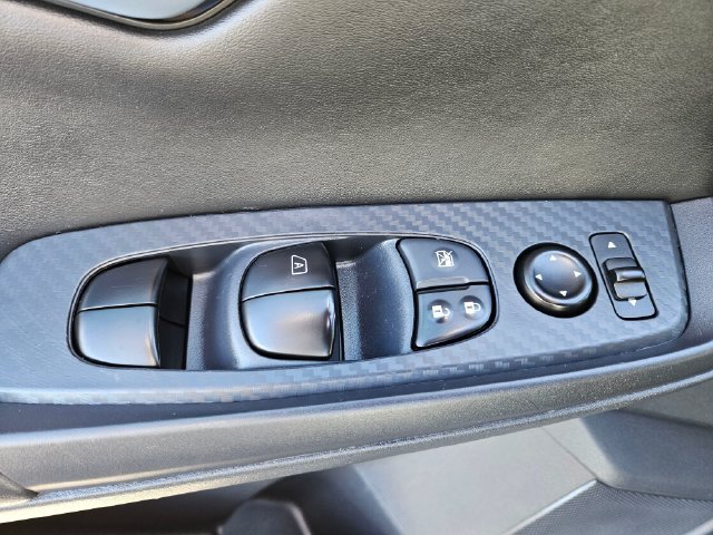 Used 2024 Nissan Sentra SV FWD image 24