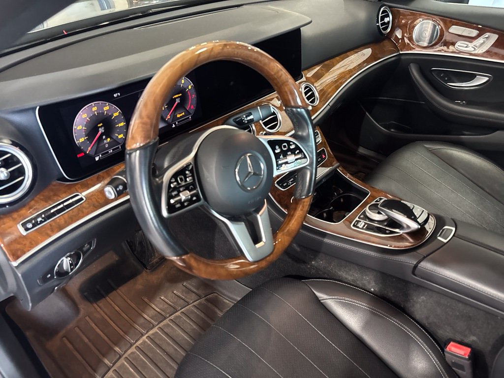 Used 2019 Mercedes-Benz E 300 image 11