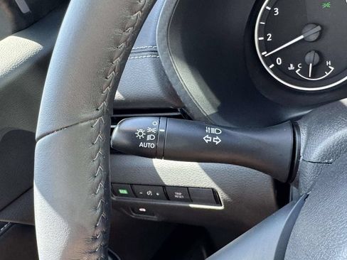 Used 2020 Nissan Sentra SV FWD image 22