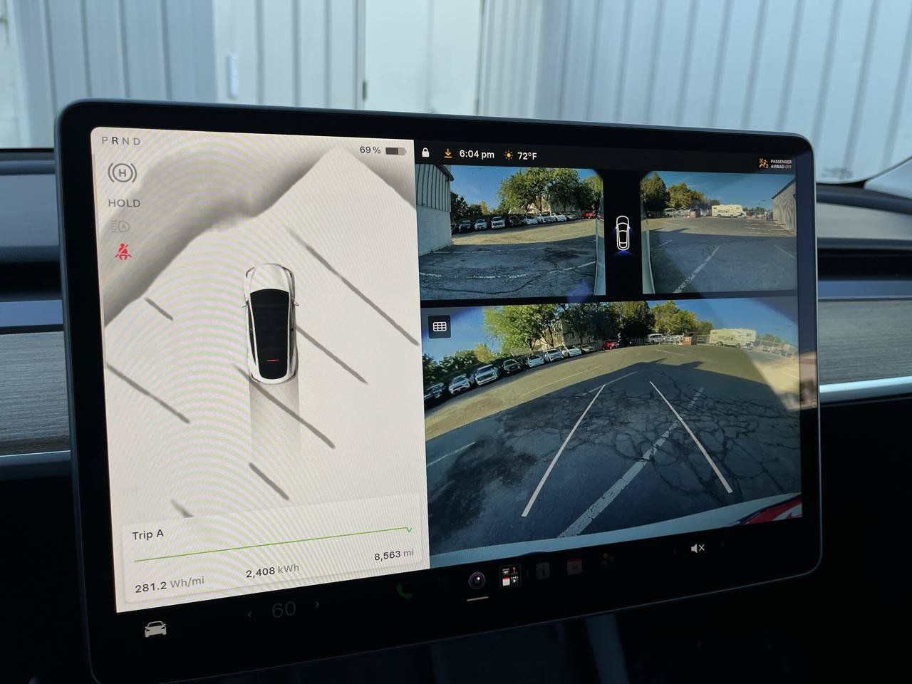 Used 2024 Tesla Model Y Long Range AWD/4WD image 11