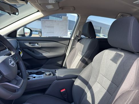 New 2026 Nissan Rogue SV image 26