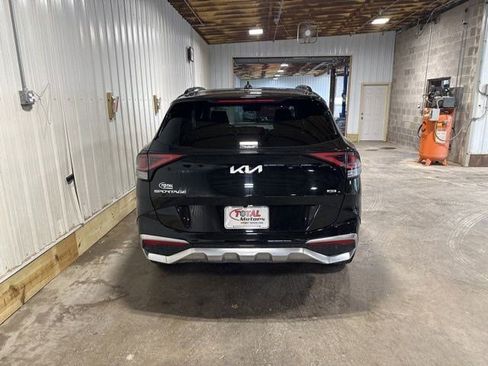 Used 2023 Kia Sportage SX image 5