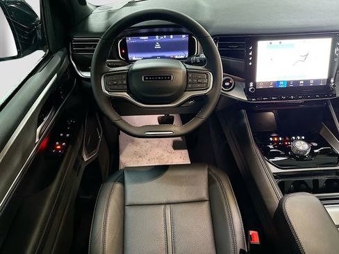 New 2025 Jeep Wagoneer L Series III w/ Quick Order Package 25C Super image 25