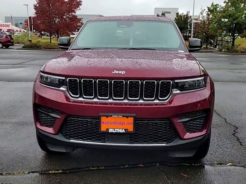 New 2025 Jeep Grand Cherokee Laredo X w/ Luxury Tech Group I image 3