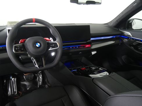 New 2027 BMW M5 Touring AWD/4WD image 18