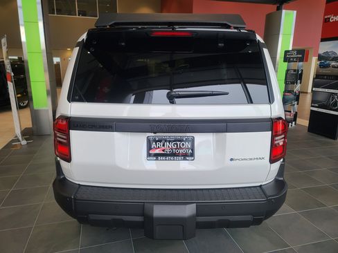 Used 2025 Toyota Land Cruiser 1958 image 5