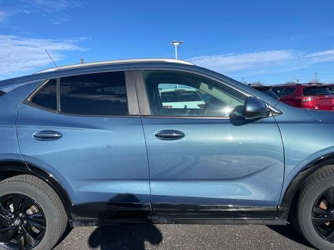 Used 2024 Buick Encore GX Sport Touring AWD/4WD image 25