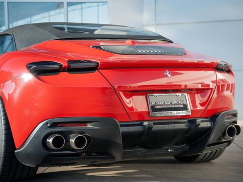 Used 2024 Ferrari Roma Spider image 12
