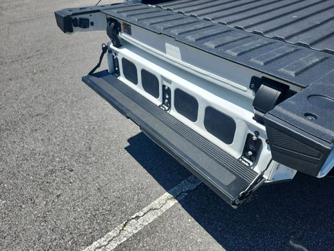 Certified 2024 GMC Sierra 3500 Denali AWD/4WD image 13