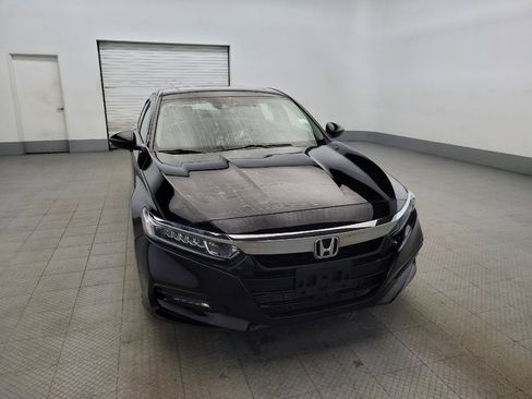 Used 2018 Honda Accord EX image 14