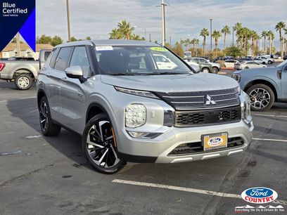 Used 2024 Mitsubishi Outlander 4WD Plug-In Hybrid