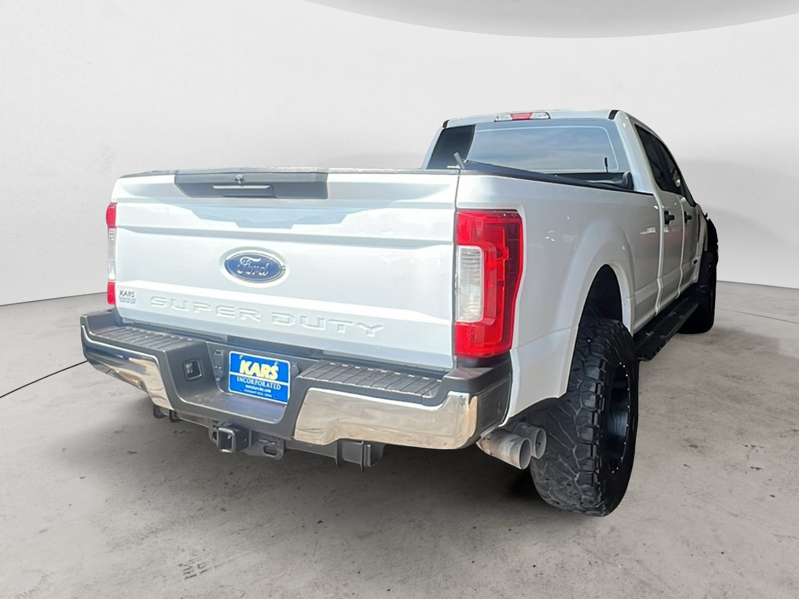 Used 2019 Ford F250 XL w/ Power Equipment Group AWD/4WD image 6