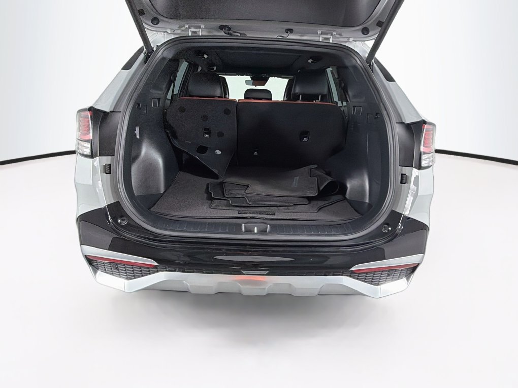 Used 2024 Kia Sportage SX FWD image 26