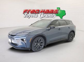 Used 2025 Toyota Crown Signia w/ Advanced Technology Package video 1