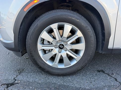 Used 2025 Hyundai Palisade SEL FWD image 26