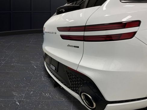 Used 2025 Genesis GV70 3.5T Sport image 33