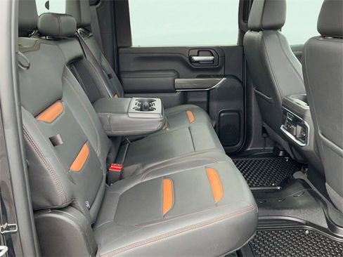 Used 2021 GMC Sierra 2500 AT4 w/ AT4 Premium Plus Package image 19