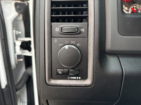 Used 2017 RAM 1500 Tradesman w/ Power & Remote Entry Group image 17