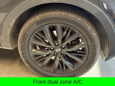 Used 2021 Kia Telluride SX image 4