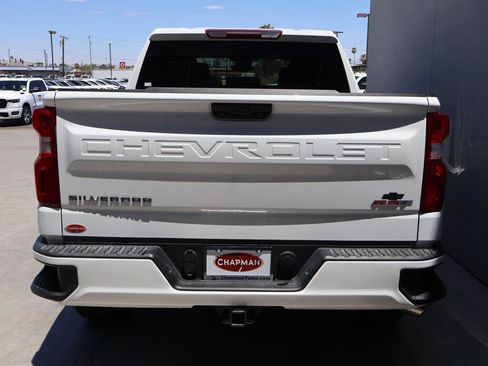 Used 2023 Chevrolet Silverado 1500 RST AWD/4WD image 4