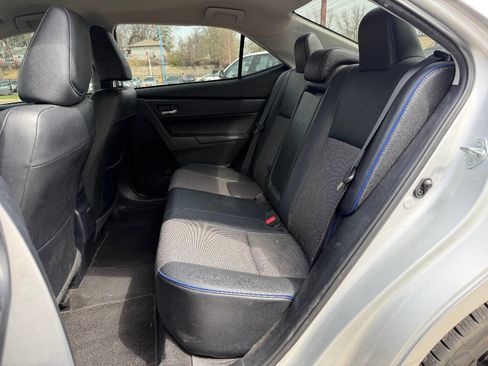 Used 2017 Toyota Corolla SE w/ Carpet Mat Package (TMS) image 12