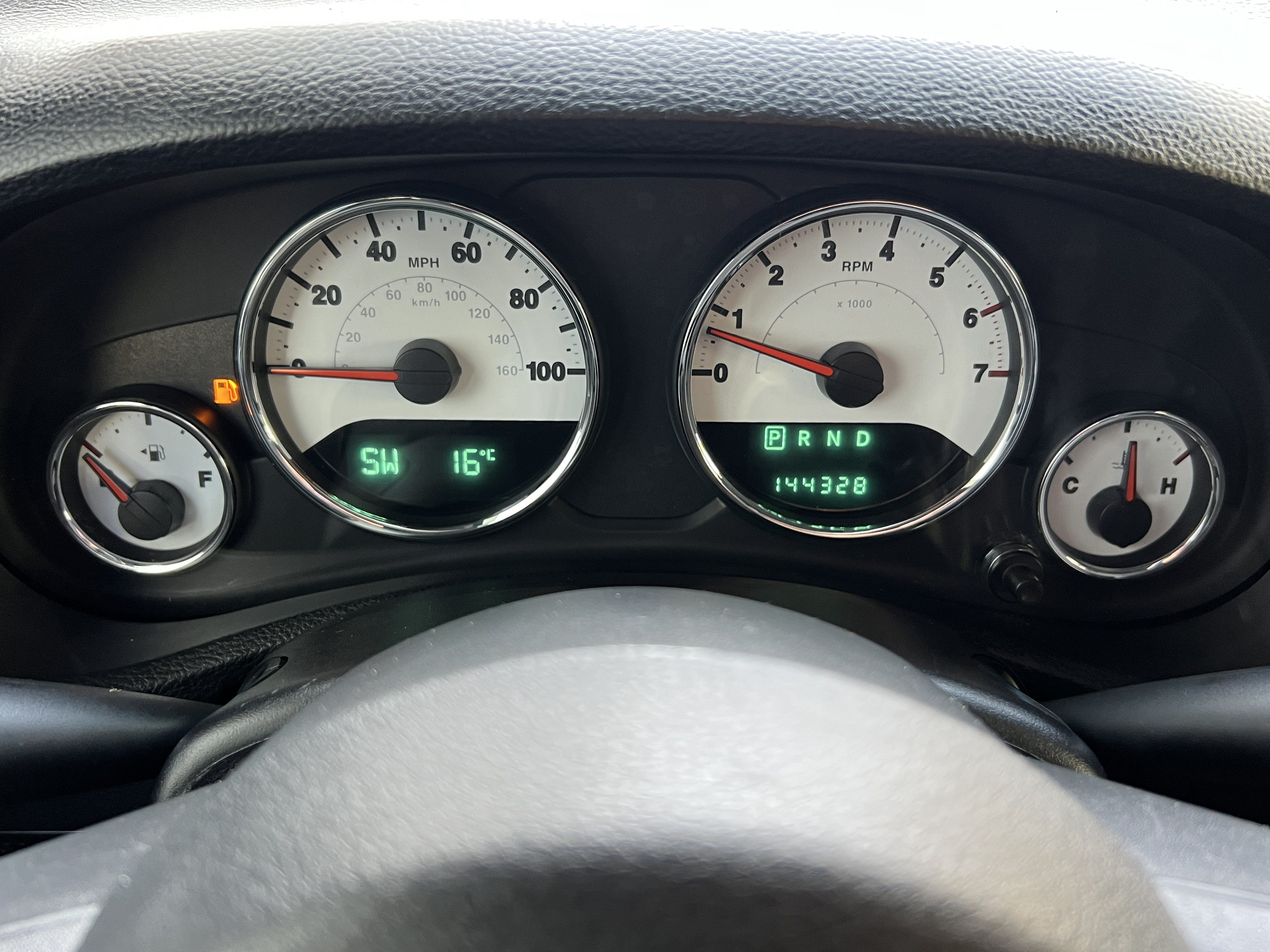 Used 2012 Jeep Wrangler Unlimited Sport AWD/4WD image 27