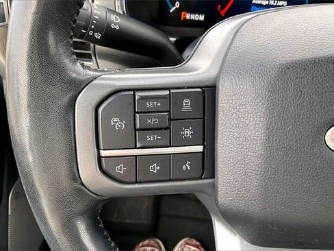 Used 2022 Ford F150 Lariat w/ Equipment Group 502A High image 17