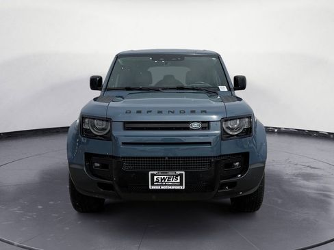 Used 2023 Land Rover Defender 110 S AWD/4WD image 15