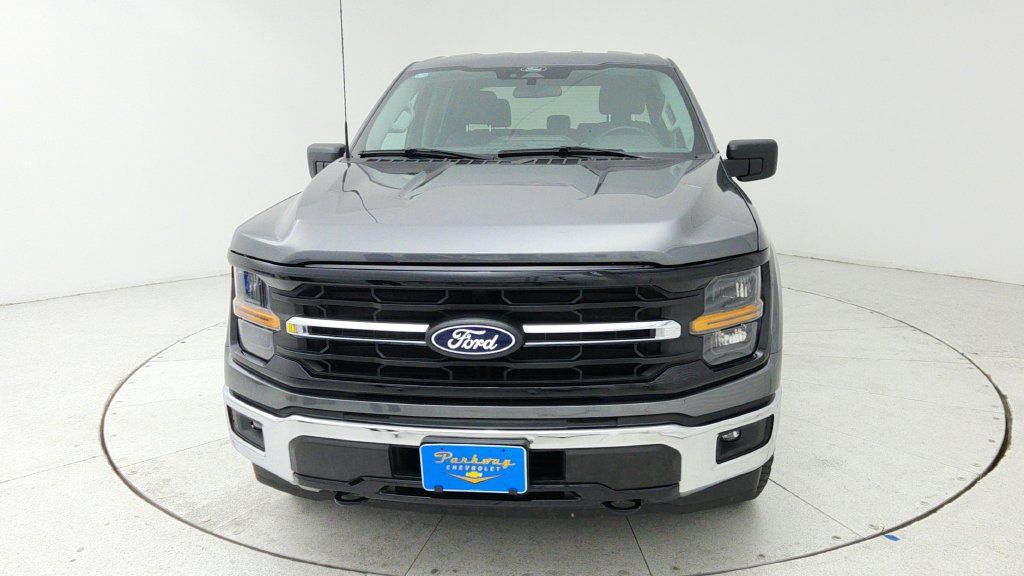 Used 2025 Ford F150 XLT w/ Equipment Group 301A Standard AWD/4WD image 2