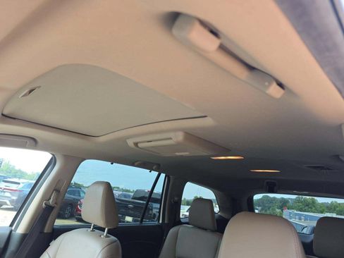 Used 2016 Honda Pilot EX-L image 9
