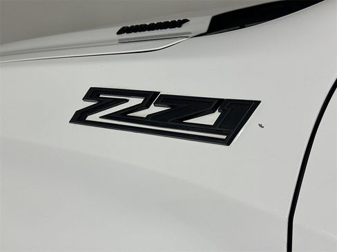 Used 2021 Chevrolet Silverado 1500 RST image 27