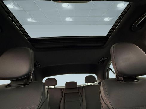 Certified 2024 Mercedes-Benz C 300 Sedan image 21