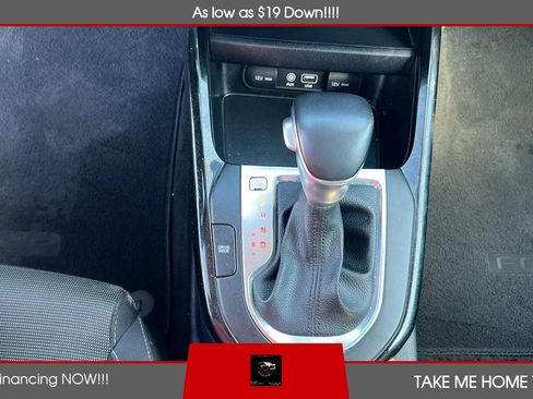 Used 2019 Kia Forte S w/ S Premium Package FWD image 17