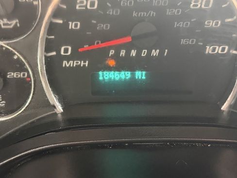 Used 2014 Chevrolet Express 2500 RWD image 12