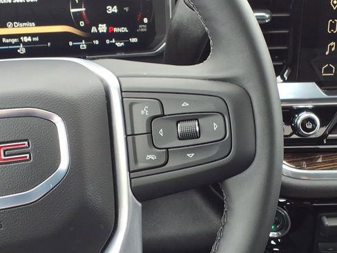 Certified 2026 GMC Sierra 1500 Elevation image 13