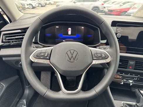 Used 2025 Volkswagen Jetta S FWD image 21