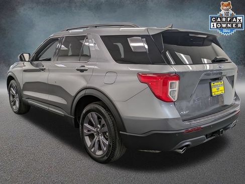 Used 2023 Ford Explorer XLT w/ Equipment Group 202A AWD/4WD image 6