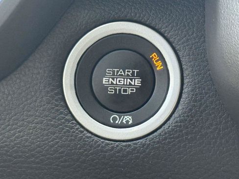 Used 2024 RAM 1500 Laramie AWD/4WD image 24