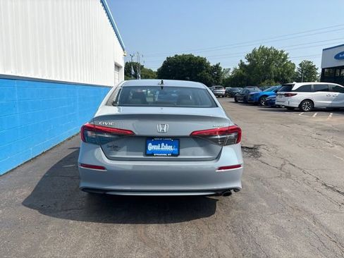 Used 2024 Honda Civic Sport image 5