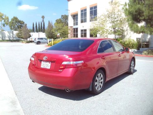 Used 2007 Toyota Camry XLE FWD image 6