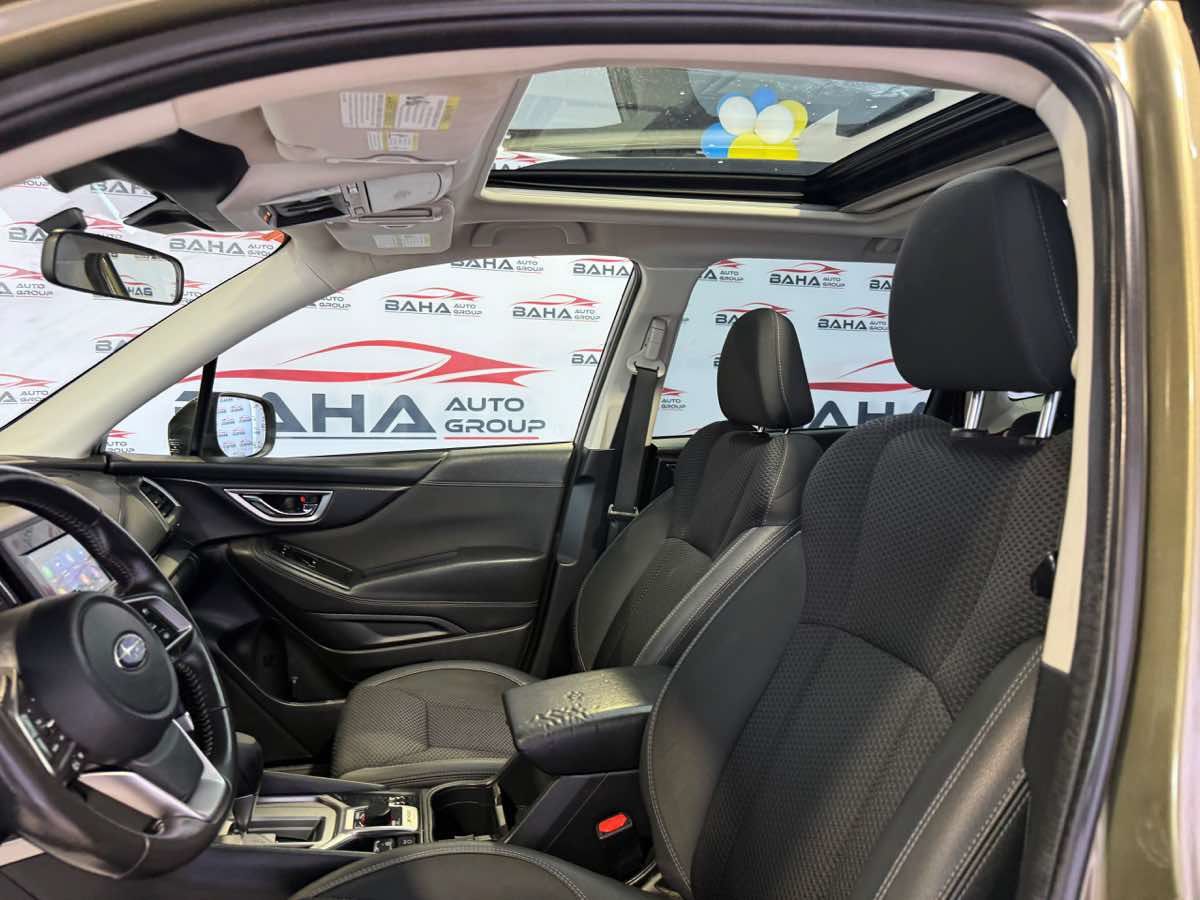 Used 2022 Subaru Forester Premium AWD/4WD image 31